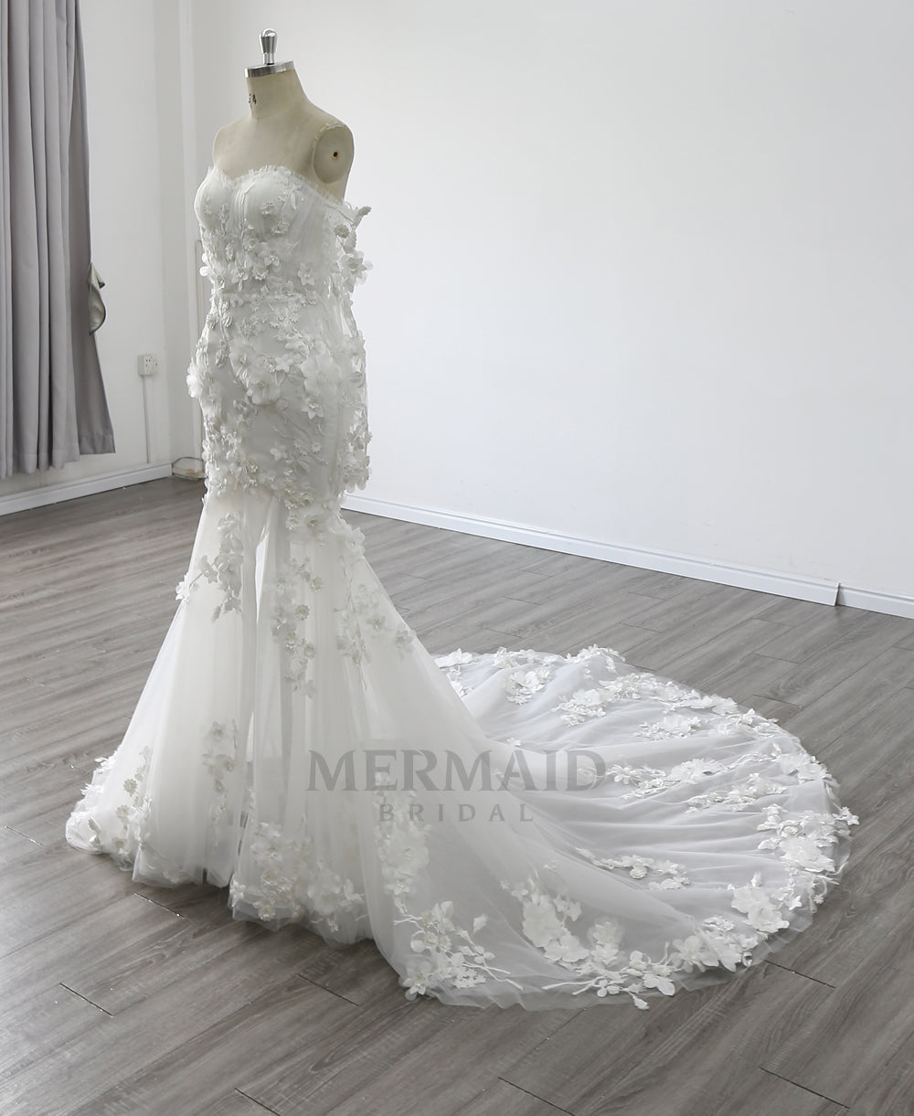 Detachable Long Sleeves Wedding Dresses Sweetheart Neck Court Train 3D Flowers Mermaid Bridal Dress With Slit