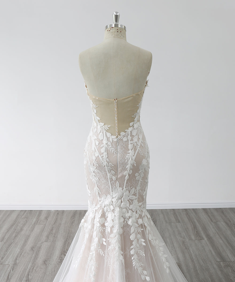 Sweetheart Neck Long  Chapel Train Lace Bride Dress Mermaid Wedding Dress 2024