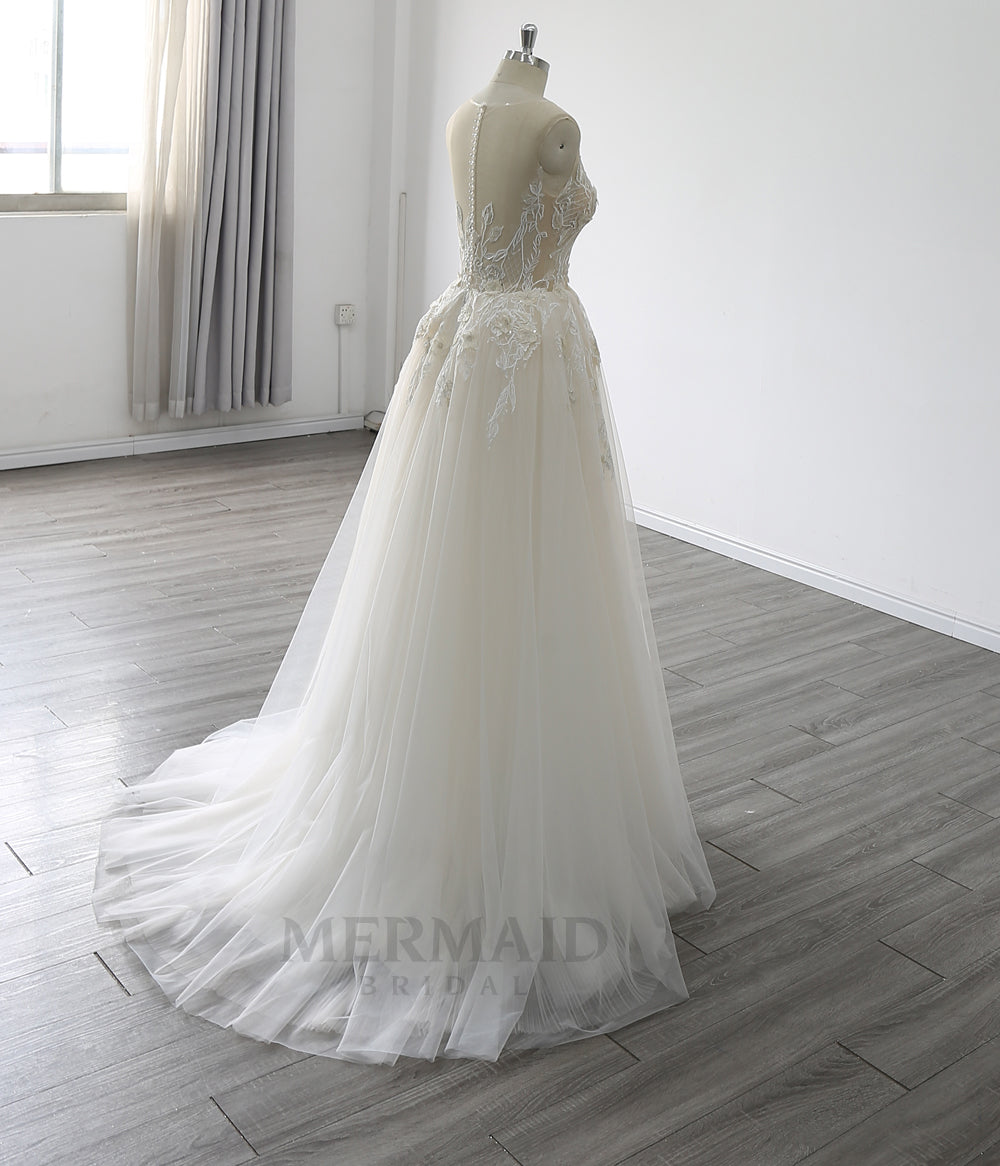 New Scoop Neck Sweep Train Pleated Tulle A Line Wedding Dress