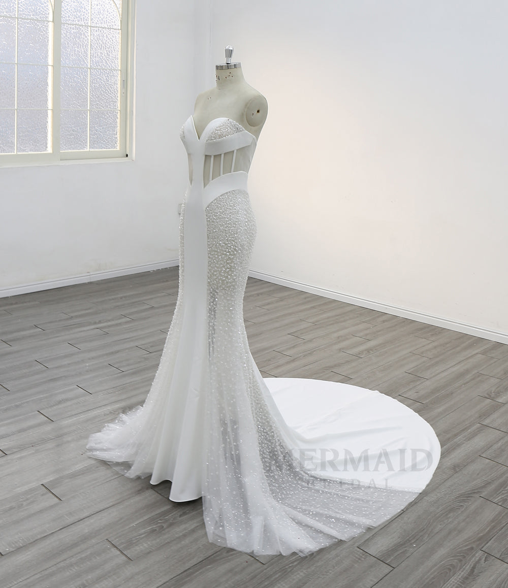 Sexy Sweetheart Neck Court Train Beaded Mermaid Wedding Dress 2025