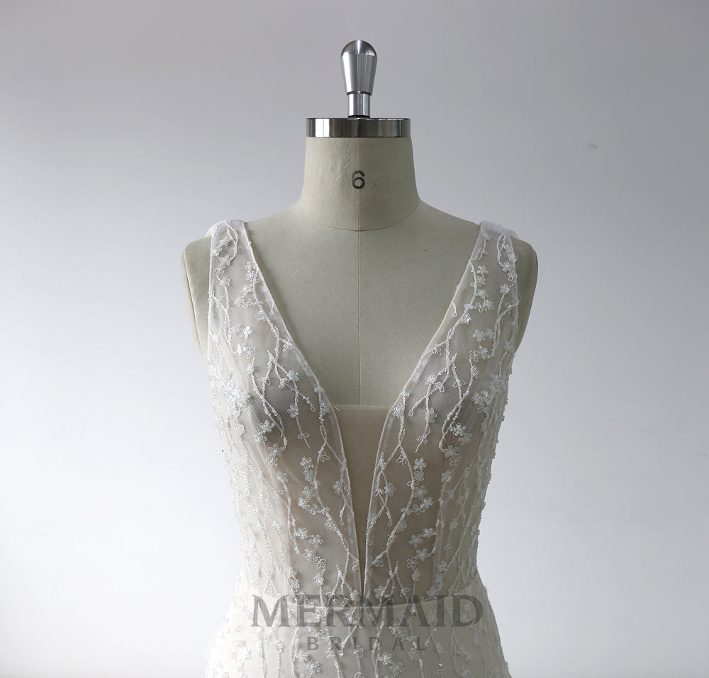 New hand work design heavy beaded mermaid wedding dress with detachable train