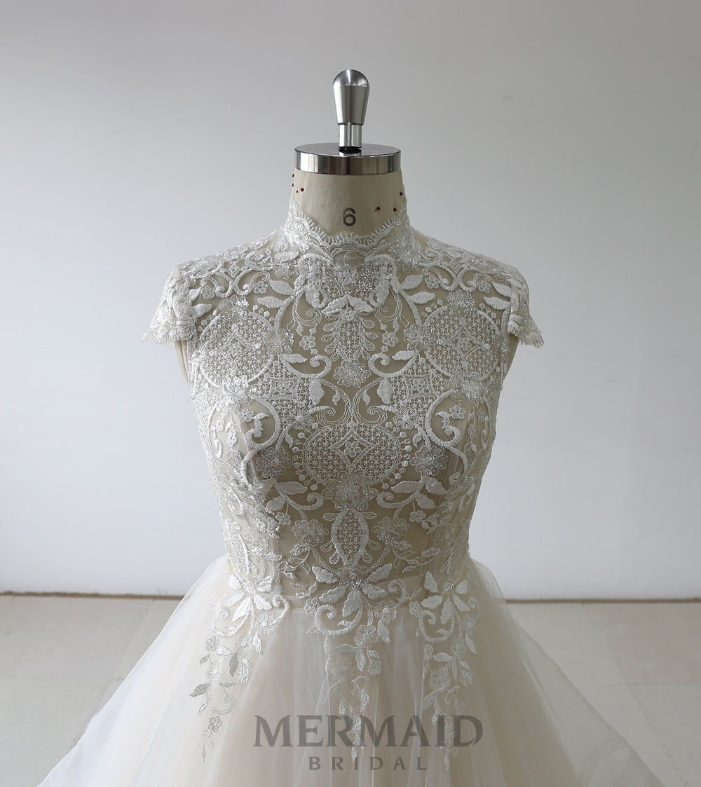 Luxury cap sleeve lace ruffle wedding dress