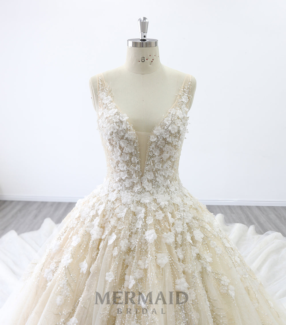 Backless Beaded 3D handmade Flowers ball Gown Wedding Dress