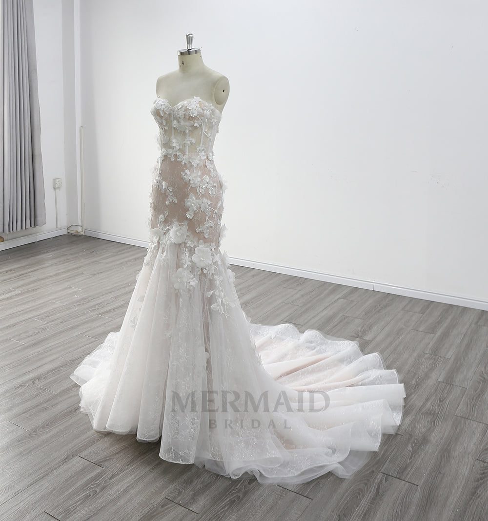 Sweetheart Court Train 3d Lace Mermaid Wedding Dress