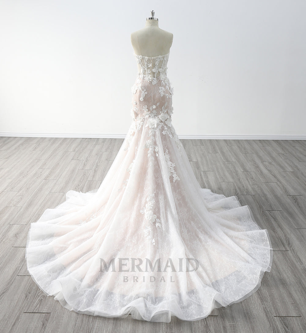 Sweetheart Court Train 3d Lace Mermaid Wedding Dress